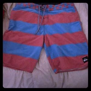 Excellent condition they just don’t fit me.